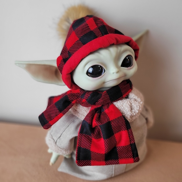 2 pc Hat & Scarf set for 11" The Child baby yoda LIFESIZE SIDESHOW Grogu Buffalo - Picture 14 of 14